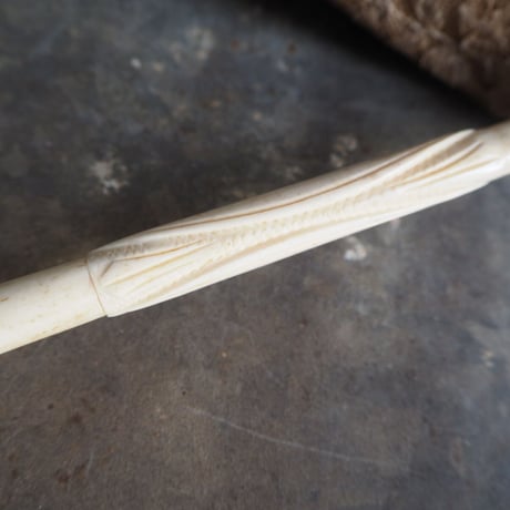 une magnifique  ombrelle en dentelle