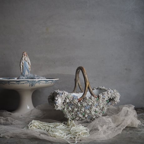 panier fleuri porcelaine