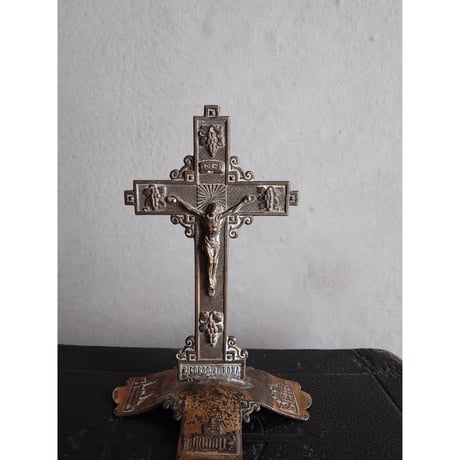 ちいさな神聖な世界✞