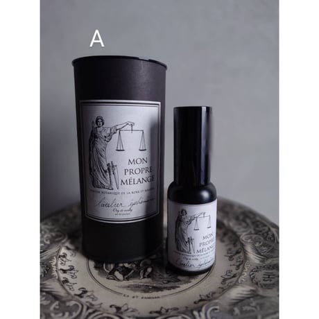 ［PARFUM BOTANIQUE DE LA ROBE ET MAISON］