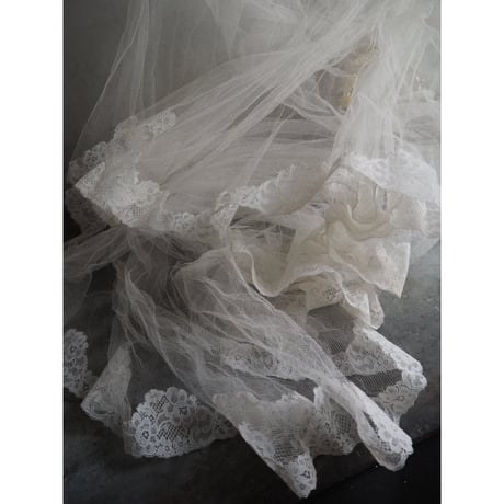 couronne et voile de mariée