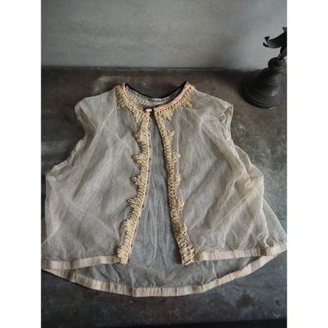 愛らしいﾁｭｰﾙのgilet