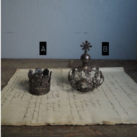 objet de couronne  B
