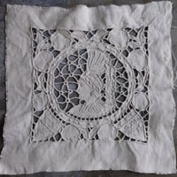 『様々な表情の女性たち』