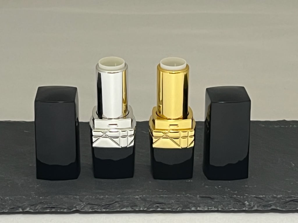 【爆買いおばさん】 rhode espresso ケースリップ付き Rhode Lip Espresso | eBay