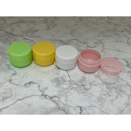 10g プラスチック　クリーム容器 4個セット