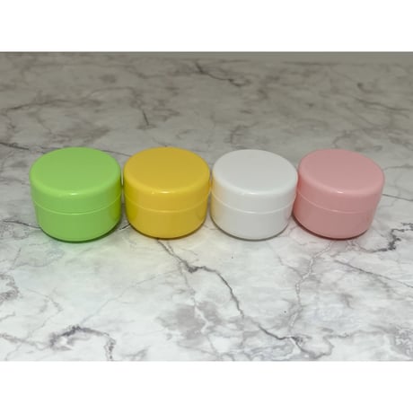 10g プラスチック　クリーム容器 4個セット