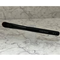 【在庫限り】平型リキッドファンデーションブラシ　12F01