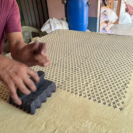 ルクツル のカシュクール ーバグルー伝統染め ーハンドブロックプリント　厚地