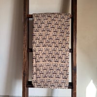 伝統染ハンドブロックプリント生地　〜髭めがね〜