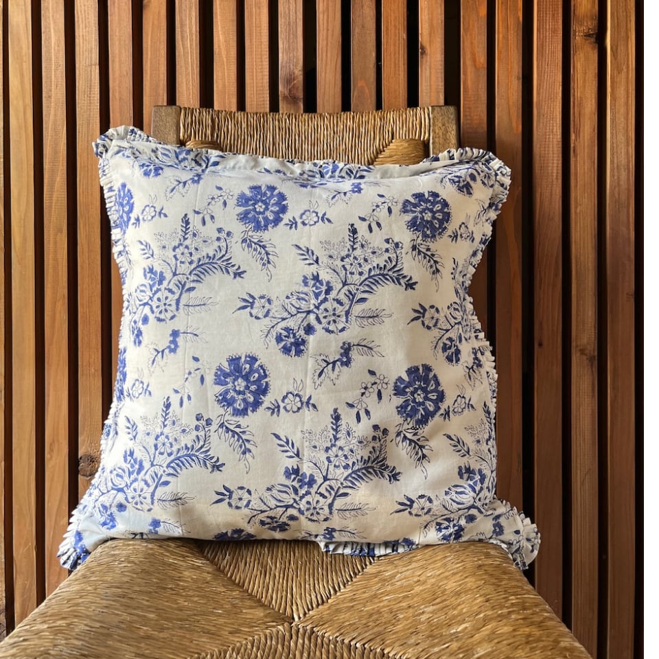 ハンドブロックプリント・クッションカバー ーBlue Meadow ー | ONABAKE97