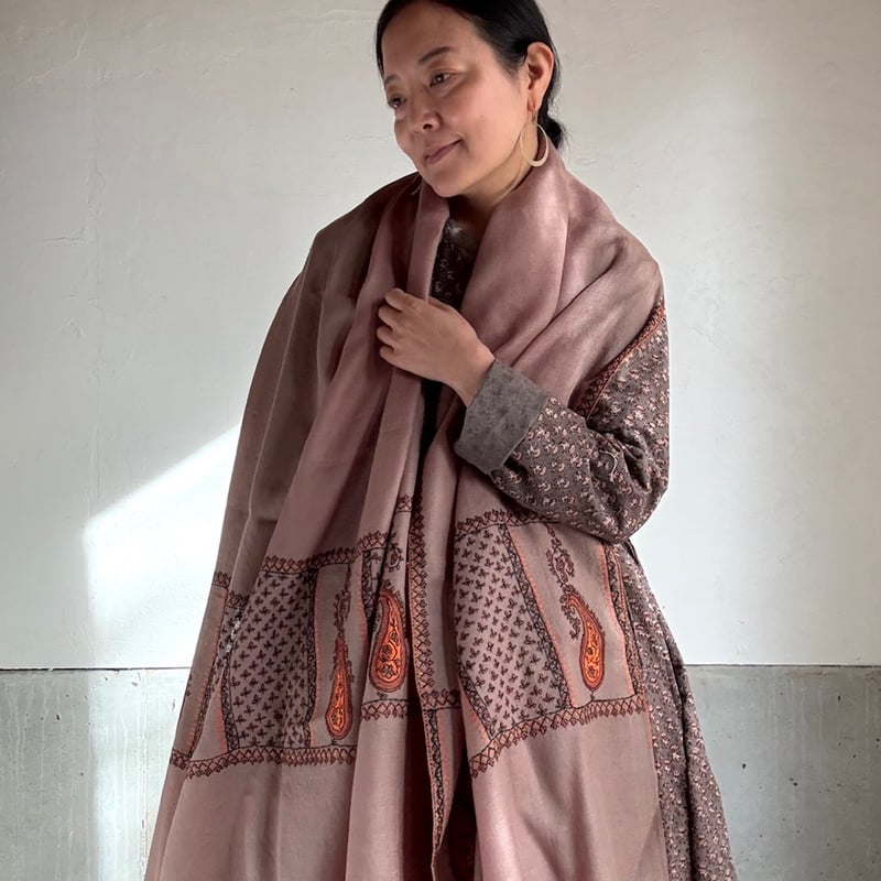 カディウール 手刺繍大判ストール | ONABAKE97