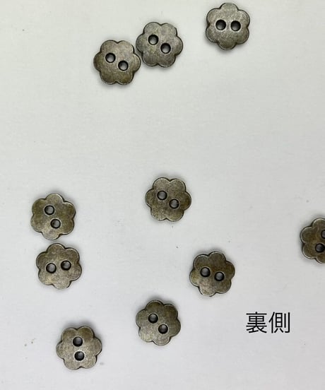 インド天然素材ボタンー金属ー10mm  10個