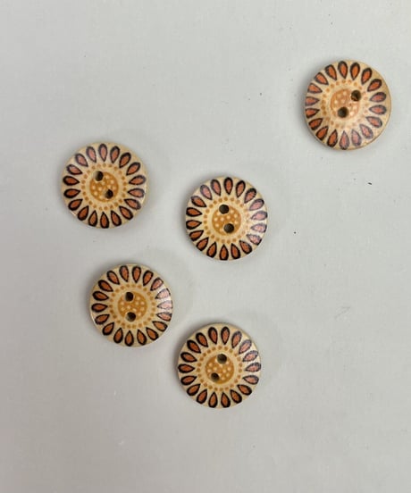 インド天然素材ボタンー木ー18mm  5個