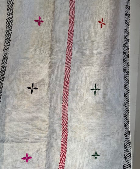 Kantha　オールドカンタ　マルチキルト　White Kantha　88