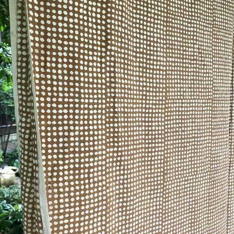 厚さが選べる　バグルー伝統染　ハンドブロックプリント生地 ー Dots