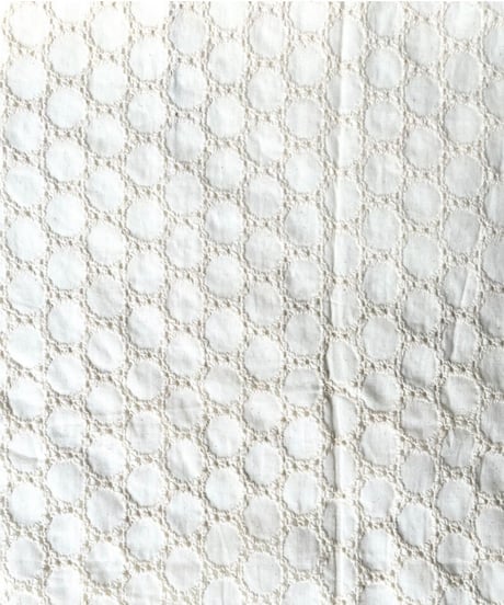 機械織りカットワーク刺繍生地　サークルー50cmー