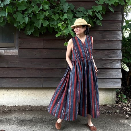 ルクツル　Radha バグルーハンドブロックプリント  Multi-stripe INDIGO