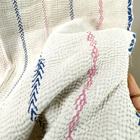 Kantha　オールドカンタ　マルチキルト　White Kantha　54
