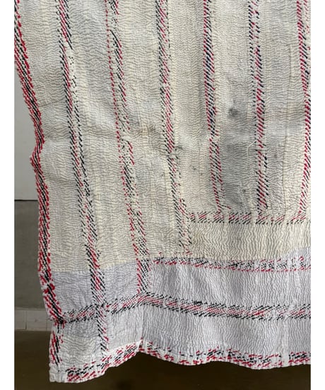 Kantha　オールドカンタ　マルチキルト　White Kantha　75