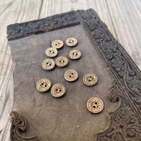 インド天然素材ボタンーココナッツBー12mm  10個