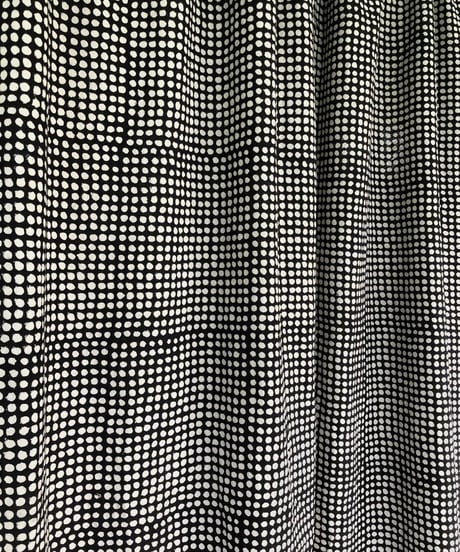 厚さが選べる　バグルー伝統染　ハンドブロックプリント生地 ー Dots