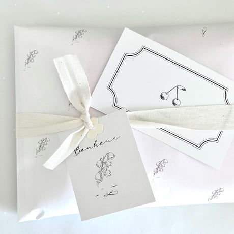 【ゆうパック】 100枚★ wrapping paper A3    petit muguet