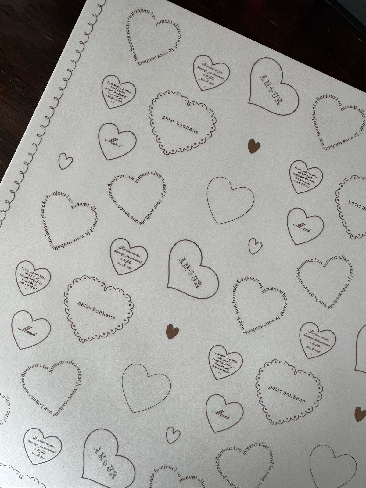 クリックポスト】10枚 ☆ wrapping paper A3 Tout mon amou