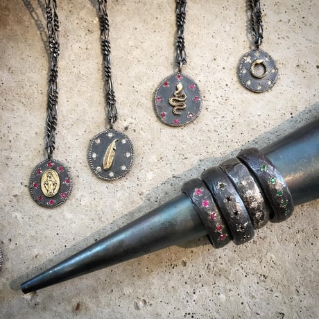 Medaille Feather Necklace
