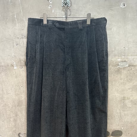 used BRITCHES CORDUROY PANTS