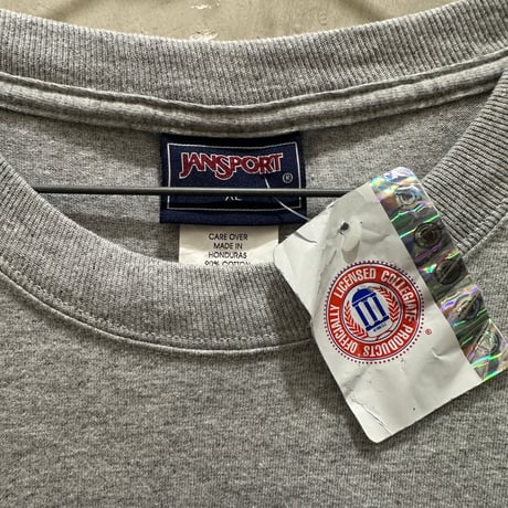 used JAN SPORT FLORIDA COLLEGE OF FINE ARTS TEE