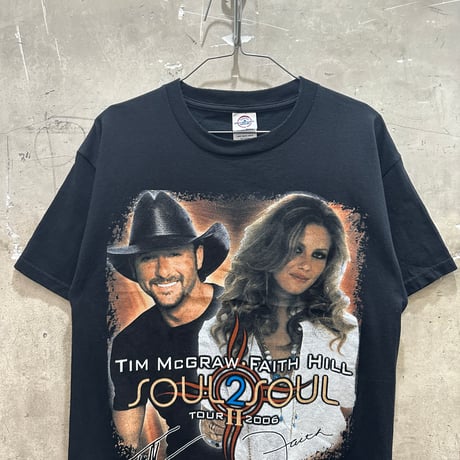 used TIM MCGRAW FAITH HILL TEE