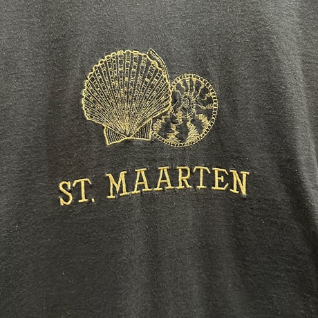 used 90s ST.MAARTEN TEE