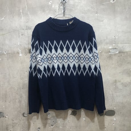 used VINTAGE NORDIC SWEATER