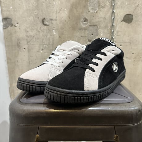 used AIRWALK ONE
