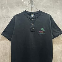 used PALM BEACH HENRY NECK TEE
