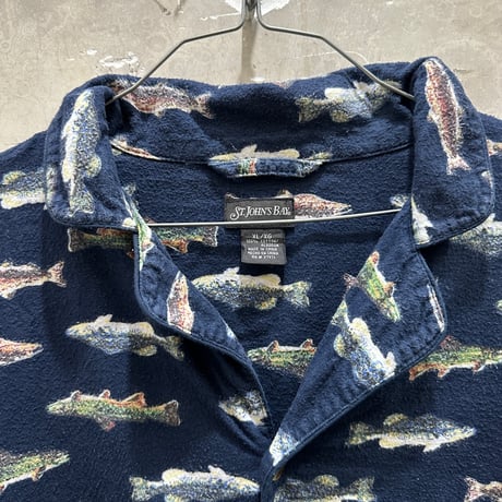 used ST.JOHN'S BAY ROOM WEAR