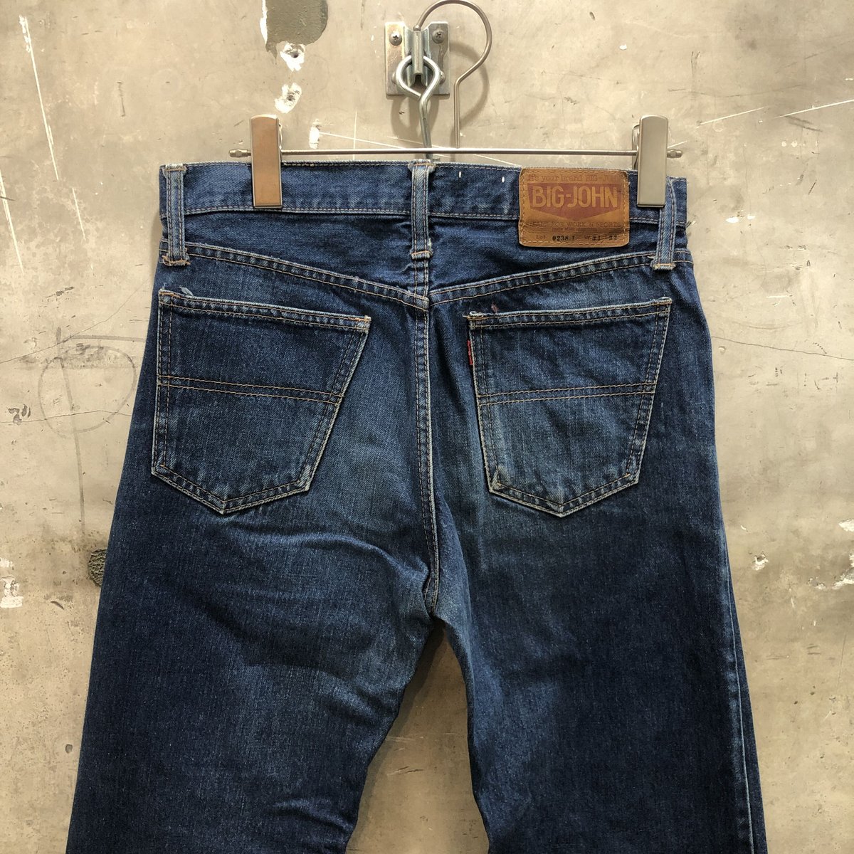 BIG-JOHN Lot.8580 ストレートデニムパンツ　W36 ヴィンテージ BIG-JOHN Lot.8580 ストレートデニムパンツ W36 ヴィンテージ