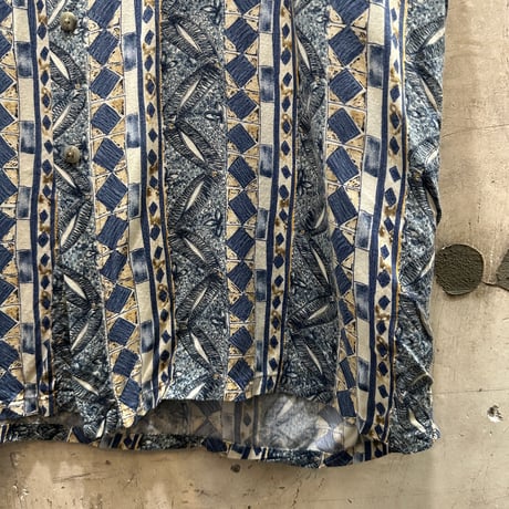 used PIERRE CARDIN SH