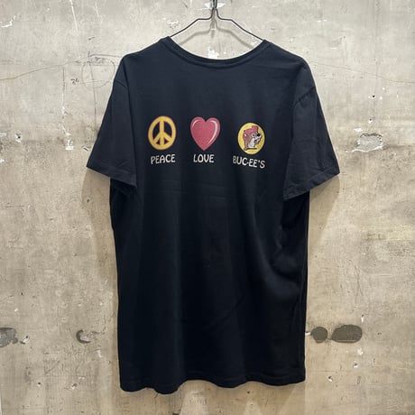 used BUCEE'S BLACK TEE