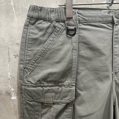 used COLUMBIA SHORT PANTS