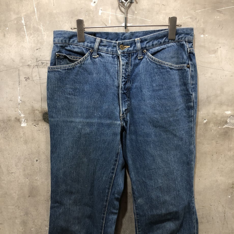 63dc985093f6191a2e3d55a5