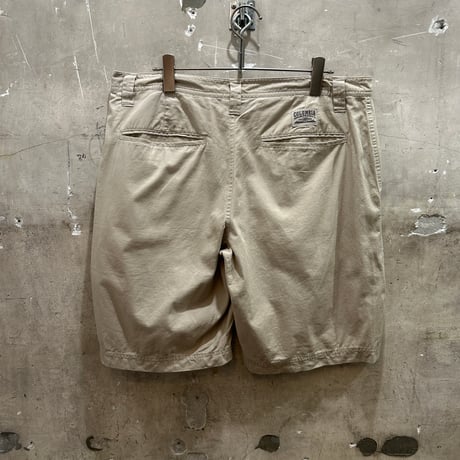 used COLUMBIA SHORT PANTS