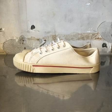vintage FLEECHA SNEAKER
