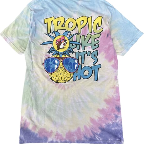used BUCEE'S TIE DYE T-sh