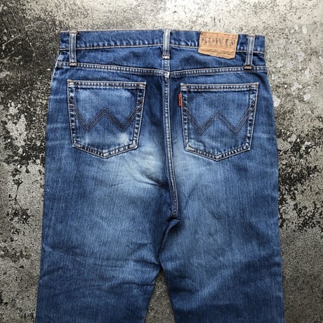 EDWIN YT1052