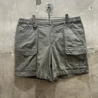 used COLUMBIA SHORT PANTS