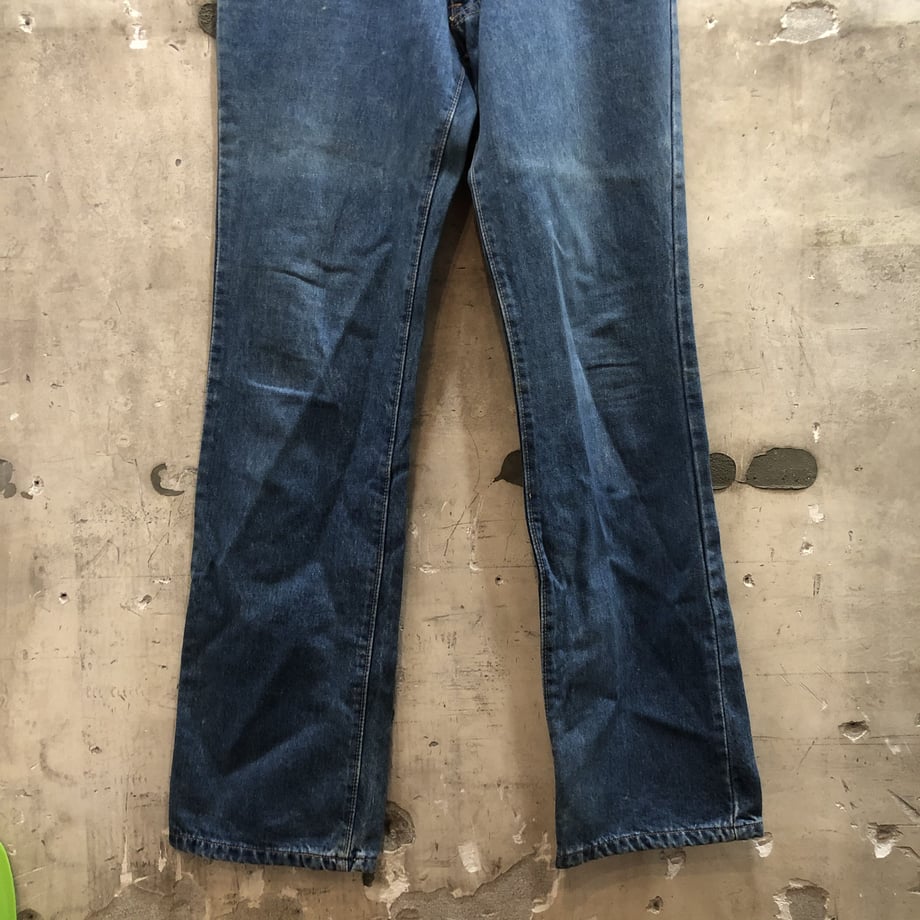 5cdfbb070b921146f7002915