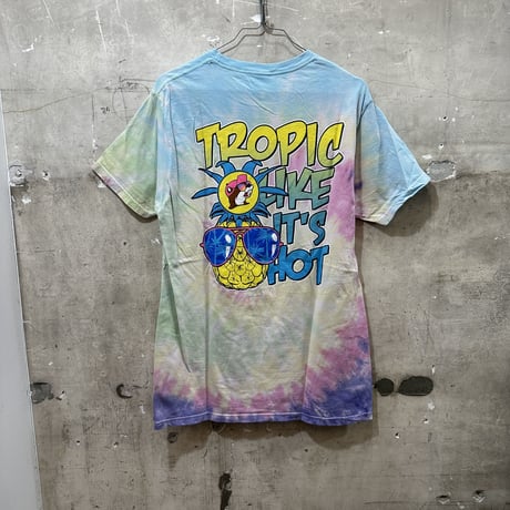 used BUCEE'S TIE DYE T-sh