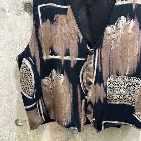 usea IN VEST MENT VEST